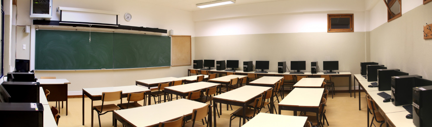 interior-classroom-with-row-computers